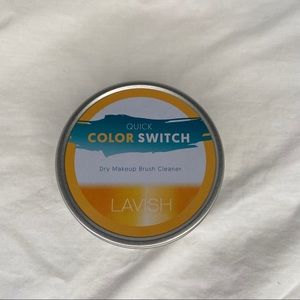 Lavish Quick Color Switch Dry Brush Cleaner New